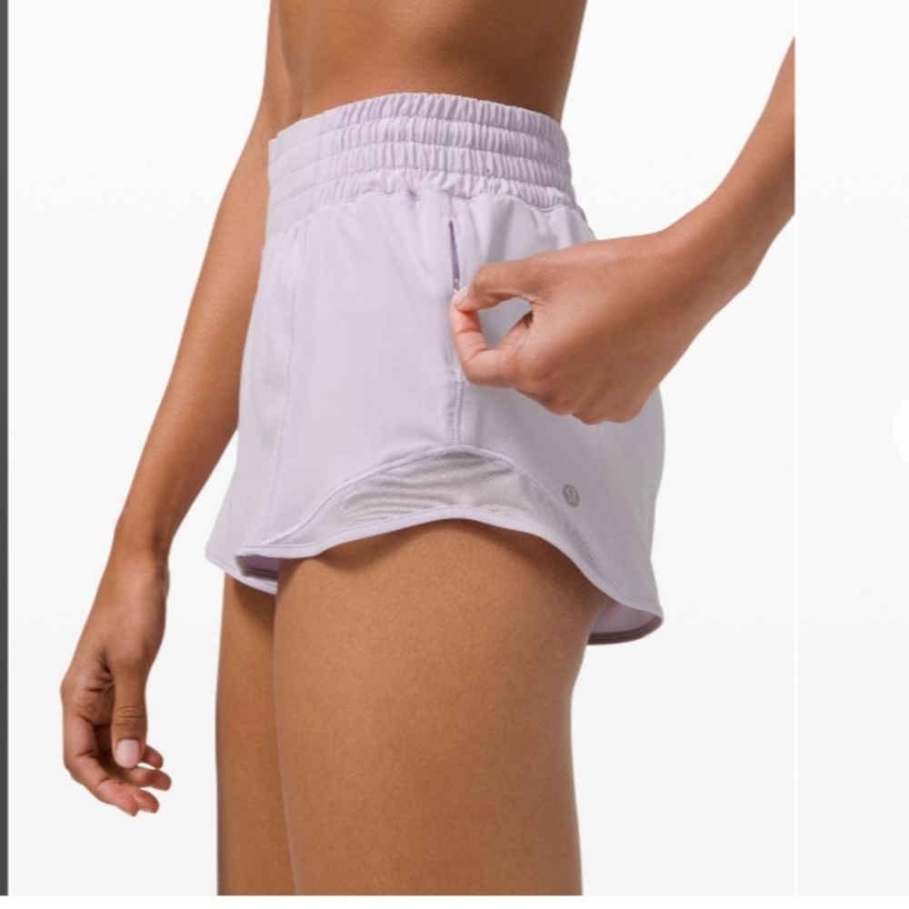 Lululemon Hotty Hot shorts